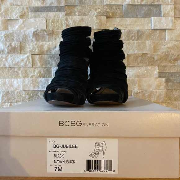 BCBG Jubilee Black Maya Nubuck Heels - Picture 9 of 9